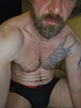 Andrewjames8391 online show from June 3, 7:44 am