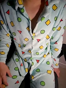 Snapshot of 111owo111 chatting on October 12, 6:23 am 111owo111 online show from October 12, 6:23 am