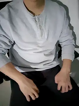 Snapshot of 111owo111 chatting on October 27, 1:04 pm 111owo111 online show from October 27, 1:04 pm