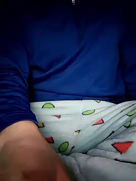 Snapshot of 111owo111 chatting on November 8, 4:51 pm 111owo111 online show from November 8, 4:51 pm