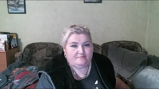 Lana555 online show from March 9, 4:00 pm