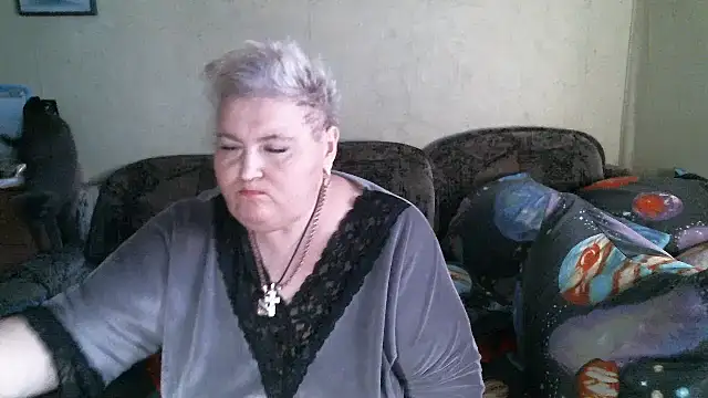 Snapshot of Lana555 chatting on April 28, 2:27 am Lana555 online show from April 28, 2:27 am