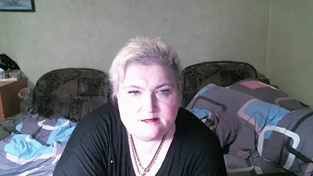 Snapshot of Lana555 chatting on May 21, 9:11 pm Lana555 online show from May 21, 9:11 pm