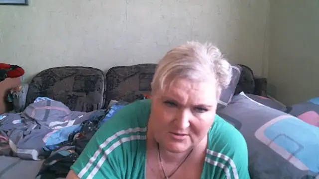 Snapshot of Lana555 chatting on July 28, 12:48 pm Lana555 online show from July 28, 12:48 pm