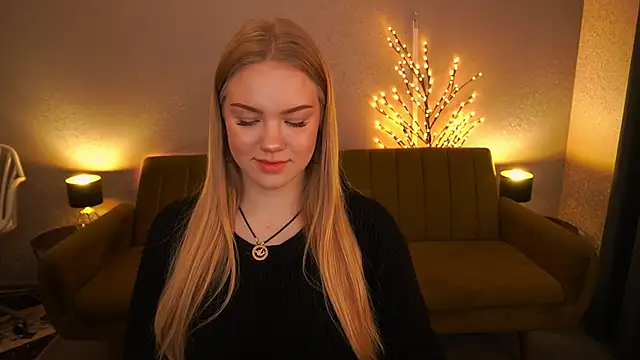 CelesteNoir online show from December 2, 7:47 am