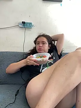 Snapshot of Lucy_YupiSweet chatting on November 20, 5:45 pm Lucy YupiSweet online show from November 20, 5:45 pm