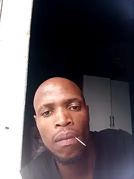 Mkuyone online show from February 5, 4:00 pm