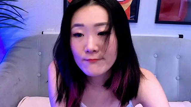 AikoYamada online show from February 6, 7:12 am