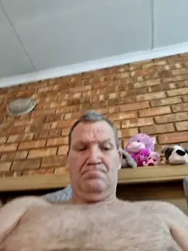 wallacelegend online show from December 2, 5:46 am