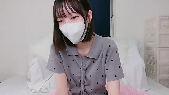 Azusa 128 online show from October 2, 7:59 am