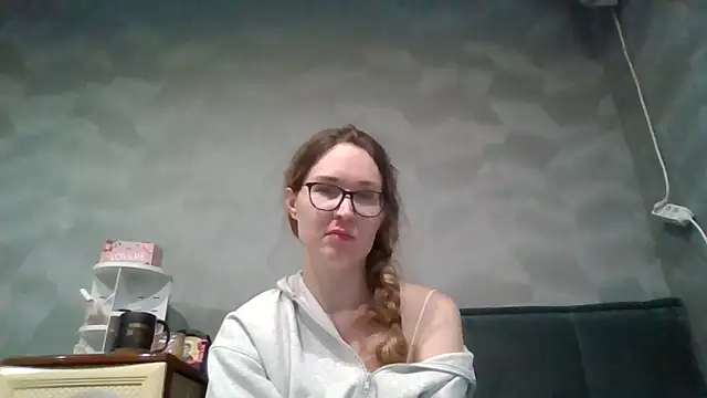 Snapshot of Jugira chatting on October 24, 10:06 pm Jugira online show from October 24, 10:06 pm