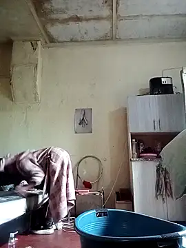 RFeltomWhitJ online show from November 18, 5:01 am