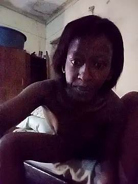 RFeltomWhitJ online show from November 28, 2:58 am