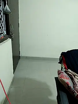 Pihu Chopra online show from October 5, 11:24 pm