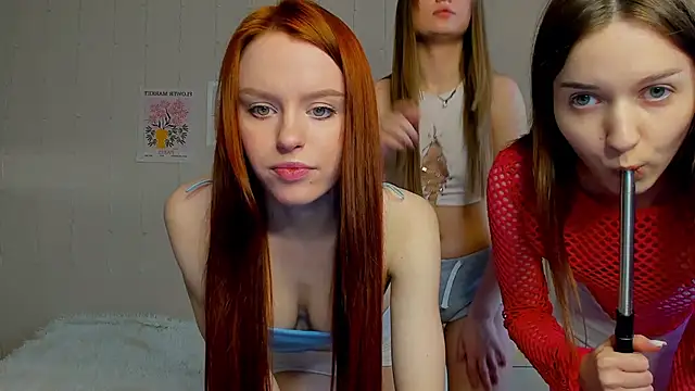 Snapshot of Sofia_Mango chatting on March 28, 10:59 am Sofia Mango online show from March 28, 10:59 am