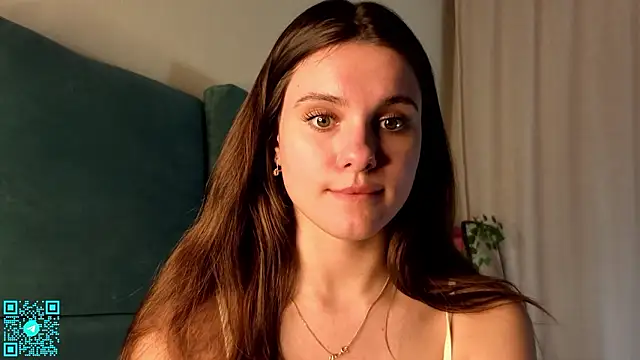 Snapshot of chloemilka chatting on March 20, 5:18 pm chloemilka online show from March 20, 5:18 pm