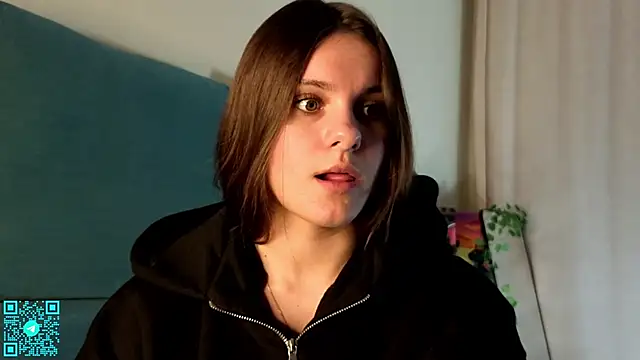 Snapshot of chloemilka chatting on March 22, 5:16 pm chloemilka online show from March 22, 5:16 pm