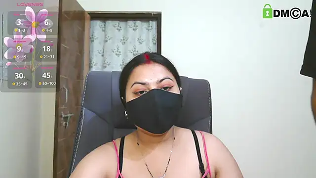 SassyWildCouple online show from May 30, 11:51 am