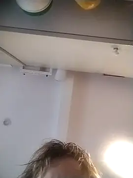 Snapshot of sarahpearlx chatting on November 15, 4:36 pm sarahpearlx online show from November 15, 4:36 pm