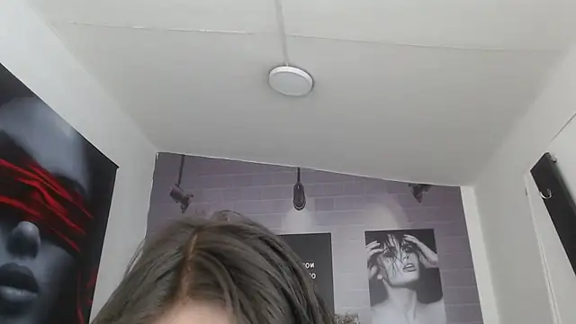 aleesha cameron02 online show from November 6, 11:44 am