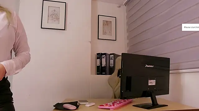 XXMILE online show from November 9, 11:30 am