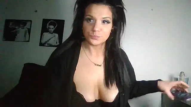 ovmilf online show from May 14, 5:31 pm