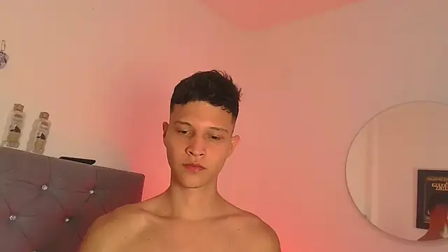 Twinkcock22 online show from October 14, 10:21 pm