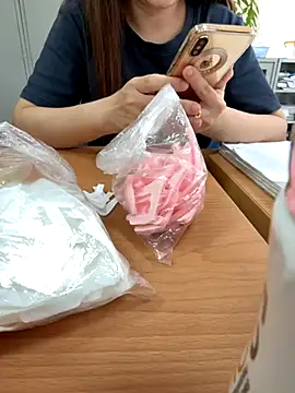 PhuongNhi21 online show from October 28, 1:20 am