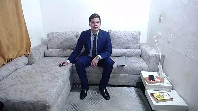 Victor Maitland online show from March 3, 3:45 am