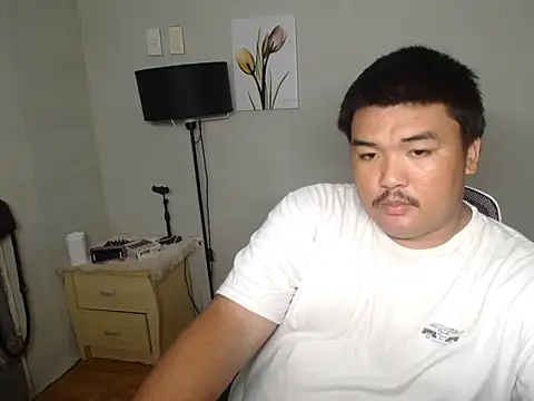 Snapshot of arthur_shelby2 chatting on April 11, 7:45 am arthur shelby2 online show from April 11, 7:45 am