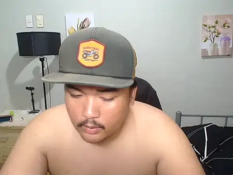Snapshot of arthur_shelby2 chatting on April 15, 12:56 pm arthur shelby2 online show from April 15, 12:56 pm