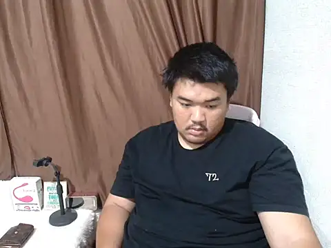 Snapshot of arthur_shelby2 chatting on April 26, 8:56 am arthur shelby2 online show from April 26, 8:56 am