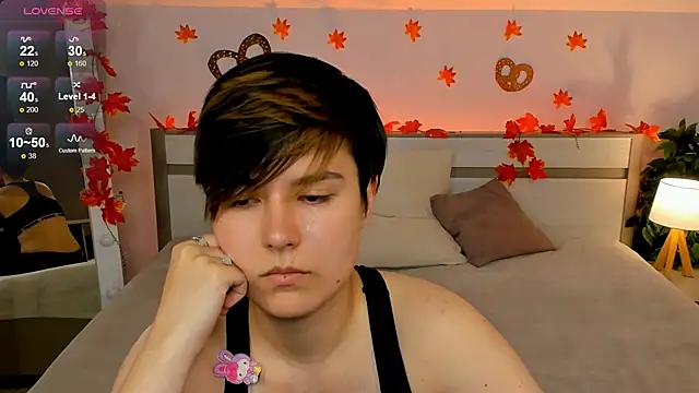 CharlieeAdams online show from September 18, 10:39 am