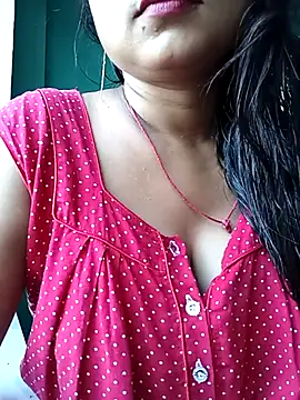 Desi couple305 online show from September 28, 1:33 am