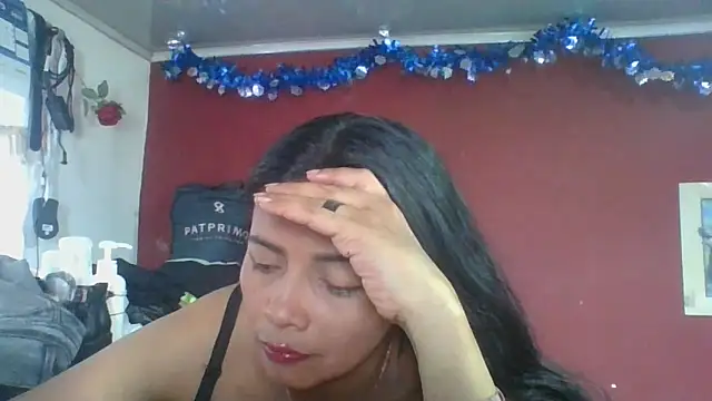 DianaOchoa  online show from February 17, 8:15 pm