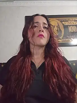 Snapshot of candy__fox_ chatting on December 4, 12:25 pm candy fox online show from December 4, 12:25 pm