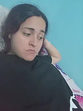 Snapshot of candy__fox_ chatting on December 20, 9:44 pm candy fox online show from December 20, 9:44 pm