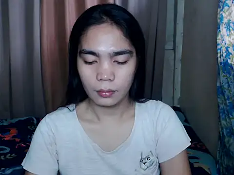 Snapshot of Simple_Martina chatting on October 21, 2:12 am Simple Martina online show from October 21, 2:12 am