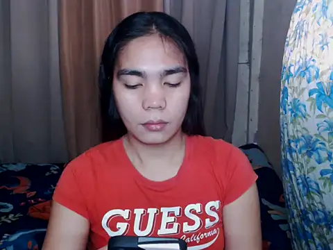 Snapshot of Simple_Martina chatting on November 2, 1:19 am Simple Martina online show from November 2, 1:19 am