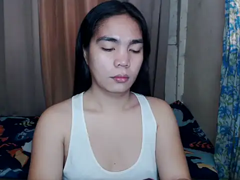 Snapshot of Simple_Martina chatting on November 11, 1:38 am Simple Martina online show from November 11, 1:38 am