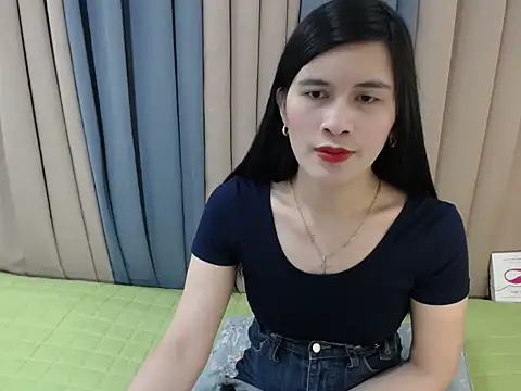 Snapshot of pinay_amaliax chatting on July 28, 10:32 am pinay amaliax online show from July 28, 10:32 am