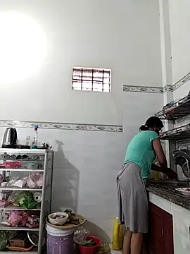 Tina 2pp online show from December 2, 3:01 am