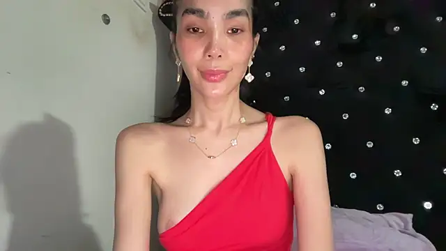 Snapshot of xxforyoureyesonlyxx chatting on February 15, 1:46 am xxforyoureyesonlyxx online show from February 15, 1:46 am