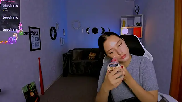 miki-niki online show from September 26, 5:44 am