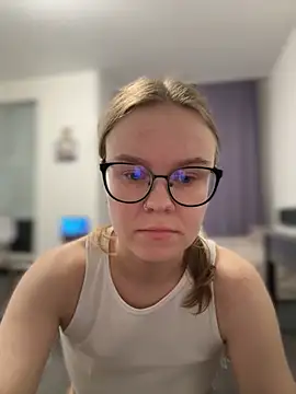  CherryBloom  online show from October 25, 4:02 pm