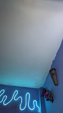 naho love online show from March 21, 11:41 pm