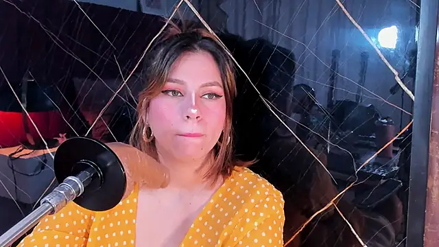 abby blond  online show from October 3, 12:46 pm