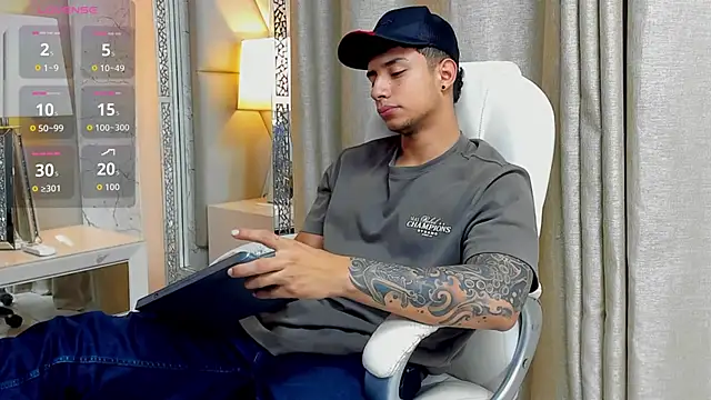 jaze bradley online show from October 11, 11:42 am