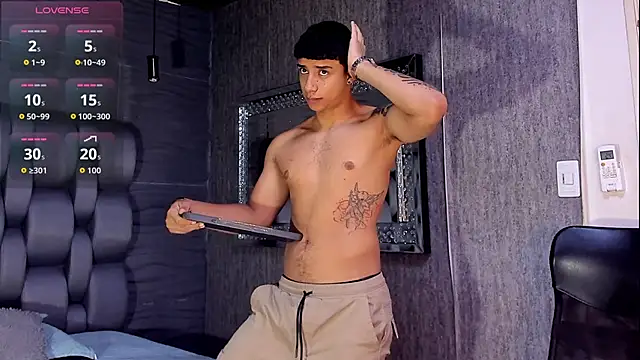 jaze bradley online show from October 20, 11:21 am