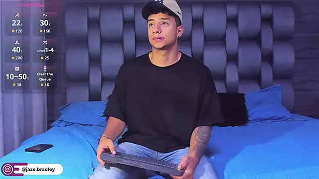 jaze bradley online show from November 6, 11:33 am